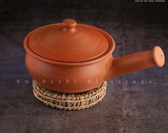 Unglazed Clay Sauce Pan With Lid/ Earthen Wok/ Clay Skillet/ Spider Frying-Pan, Griddle