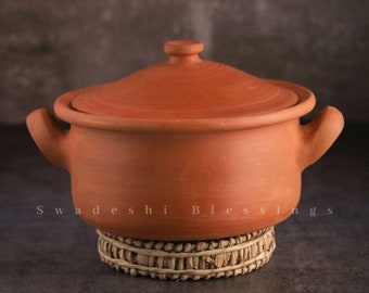 Unglazed Clay Pot for Serving with Lid/ LEAD-FREE Earthen Kadai, Flat Base/ Swadeshi Blessings Ayurveda Range/ Curd, Curry,  Biryani Pot)