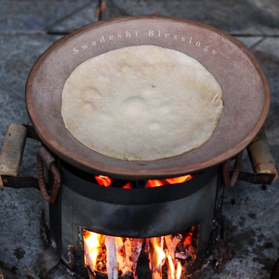 Indian Handmade Iron Roti Tawa Cooking Chapati Tawa With Wooden Handle, 11  Inch