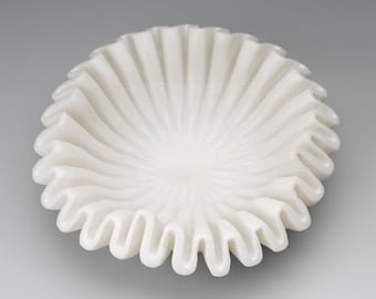 HandCrafted Marble Ruffle Bowl, Decorative Bowl For Home Decor, Scalloped Fruit-Bowl, Ideal Gift, 9"