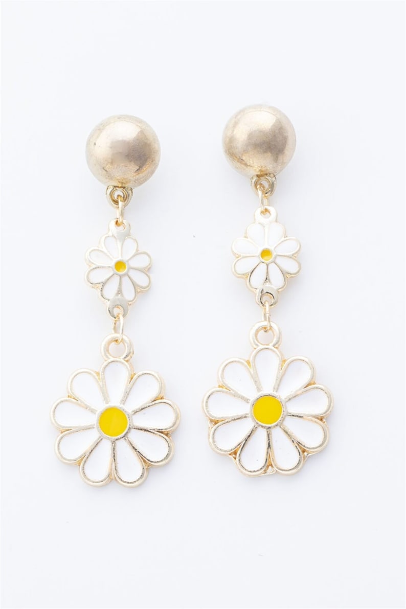 For Women Daisy Women/'s Gold Color Daisy Figured Dangling Earrings Flower Huggie Earrings Daisy Gift Brass
