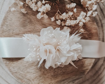 Bridesmaids bracelet / dried flower bracelet