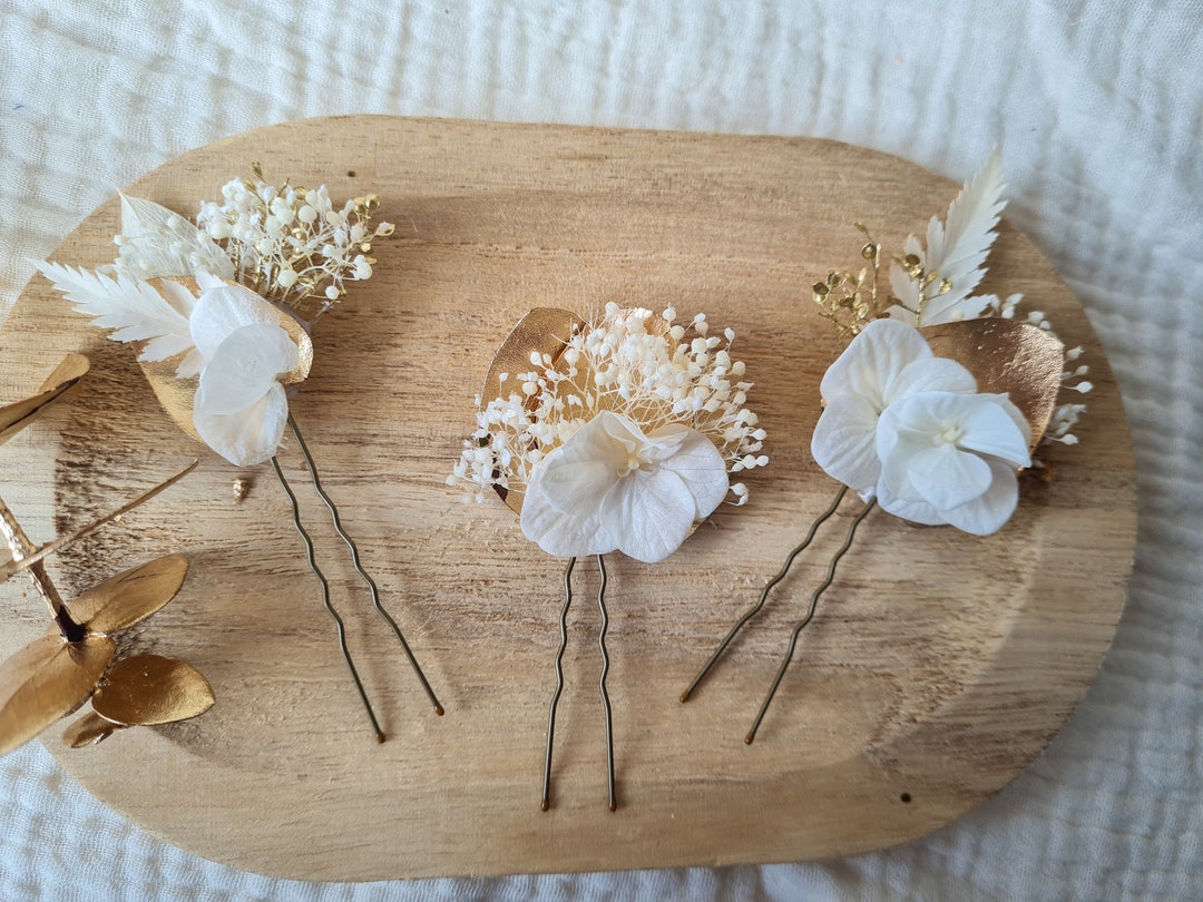 Lot De Bijoux Fantaisie : Collier Aimanté + épingle à Chignon Ou Broche, Occasion