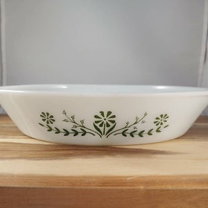 Vintage Glasbake Divided Casserole Dish j2352: White with Green Daisies