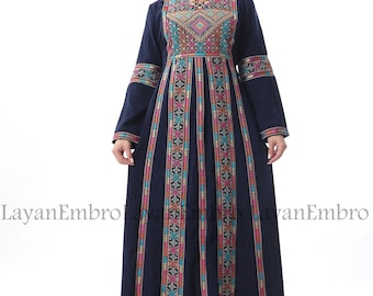 Embroidered Dress - Thawb - Abaya - Kaftan. مطرزات شرقية عربية - ثوب فلسطيني - أثواب فلسطينية - ثوب عربي - تطريز فلسطيني