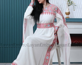 Embroidered Dress - Thawb - Abaya - Kaftan. مطرزات شرقية عربية - ثوب فلسطيني - أثواب فلسطينية - ثوب عربي - تطريز فلسطيني