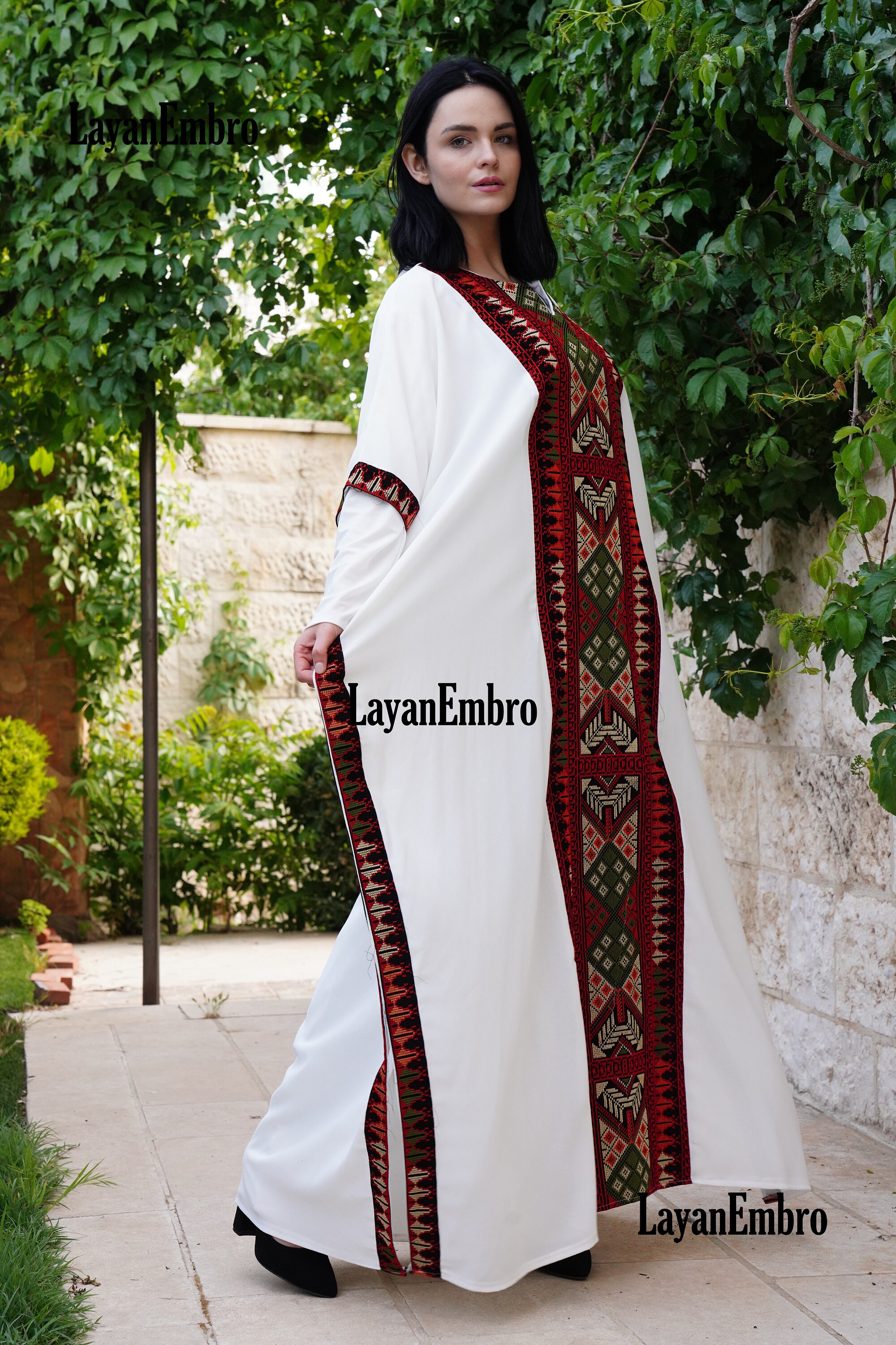 Very Beautiful Unique Embroidered Dress مطرزات شرقية عربية - Etsy