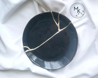 Blue ceramic Kintsugi plate, special edition 12 carat white gold, hand mended, unique piece