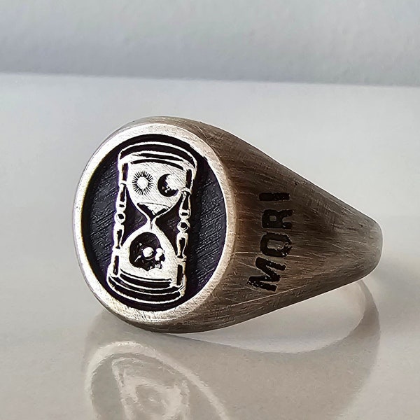 Hourglass Memento Mori Ring, Daily Stoic Ring, Personalized Memento Mori Ring, Hourglass Skull Ring, Stoicism Ring, Remember Your Why