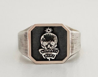 Anillo Memento Mori de plata de ley oxidada: joyería gótica con calavera