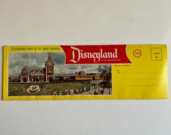 Vintage 1960’s Disneyland Panorama Photo Card Souvenir Booklet