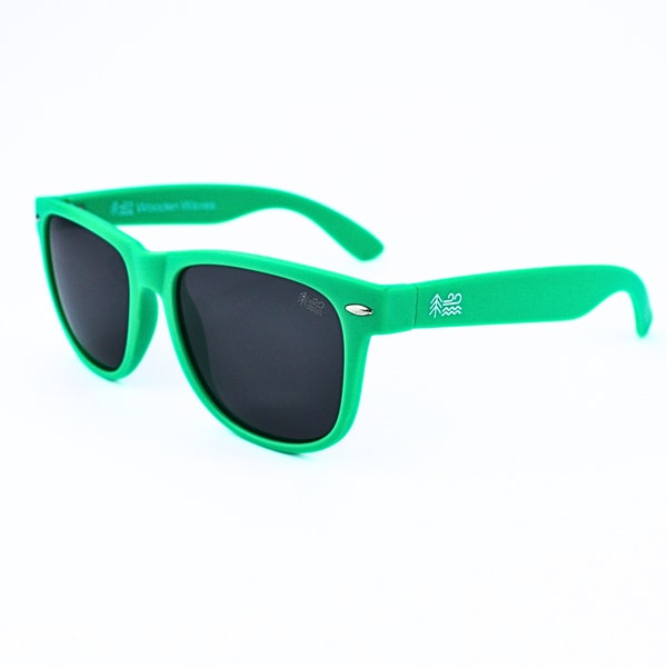 Recycled Plastic Sunglasses Eco Friendly Recycled Sunglasses Wayfarer Shape with Polarised UV400 Lenses & Bamboo Case