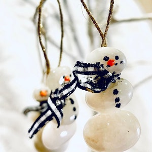 Beach Stone Snowman Ornaments, or Magnets.