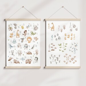 Lot de 2 affiches éducatives pour chambre d'enfant avec de jolis animaux aquarelles, un ensemble d'affiches alphabet et chiffres des animaux, art mural bohème pour enfants pour les nouvelles mamans