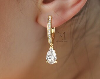 Pear Cut Lab-Grown Diamant Creolen, 10K Gelbgold, 2-4 CTW