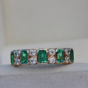 Green Emerald & Round Cut Moissanite Half Eternity Band, 18K Solid Yellow Gold Full Bezel Band, Stacking Band, Wedding Band, Gift For Women