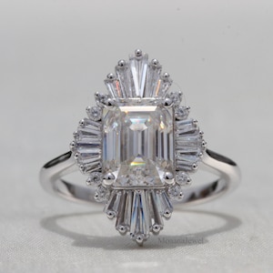 Moissanite Starburst Ring Smaragdschliff, 925 Sterling Silber Ehering, Art-Deco-Ring, Geburtstagsgeschenk für Frauen