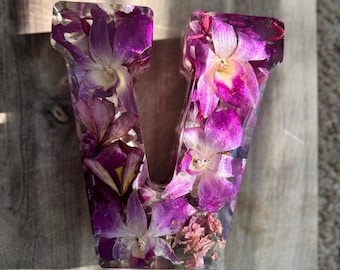 TWO Large Initials,& sign, Gift for the couple ,Custom wedding bouquet preservatio n,Floral letters, Bridal bouquet in resin,Letters, Home,