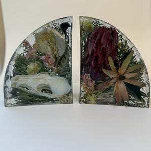 Preserved Wedding Flower Resin Bookends (7x5") image 12