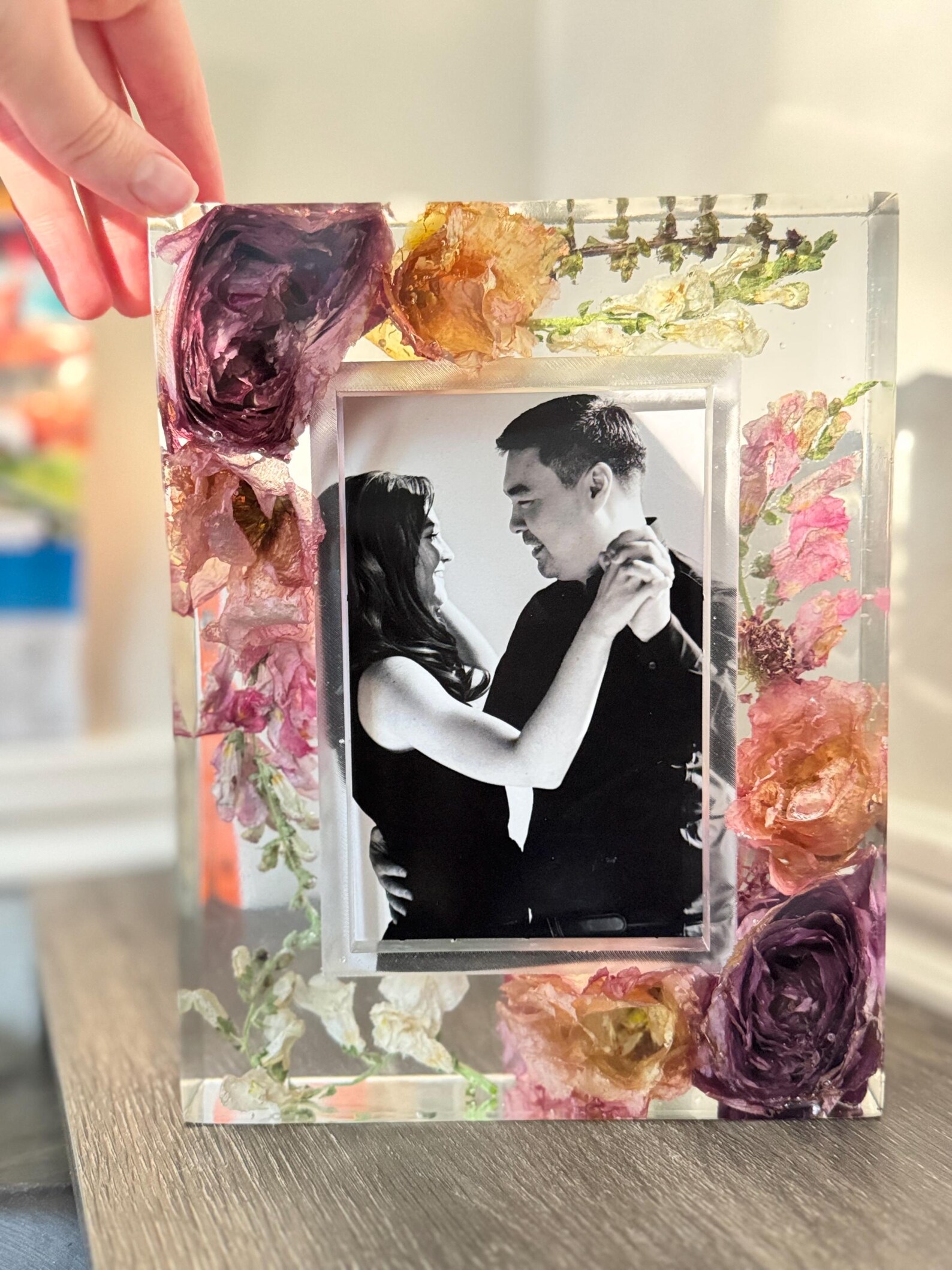 9X7" LARGE Preserved Flower frame for 4x6 photo Bridal Keepsake | Preserve Flower Frame| Wedding Gift Bouquet Preservation