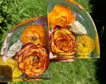 Preserved Flower Bookends, Wedding Bouquet Resin Art (5x4")