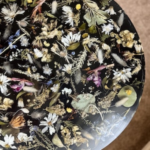 AVAILABLE NOW Reain Flower Coffee Table, Table with Flower, Floral Resin Table, Coffee Table, Epoxy Resin Table, Epoxy Coffee Table, 20 inch