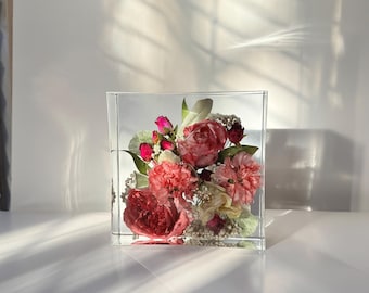 Wedding Bouquet Resin Block, Floral Keepsake, Flower Preservation