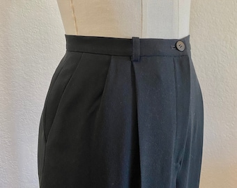 Vintage Liz Claiborne Classics High Waisted Pants in Black