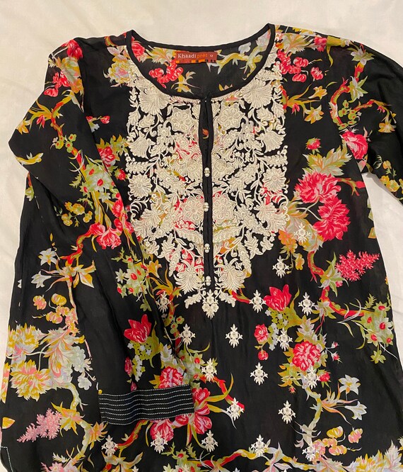 Vintage black floral cotton dress, embroidered fl… - image 2