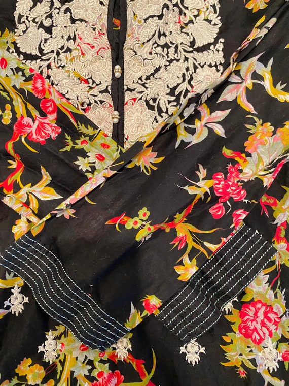 Vintage black floral cotton dress, embroidered fl… - image 4