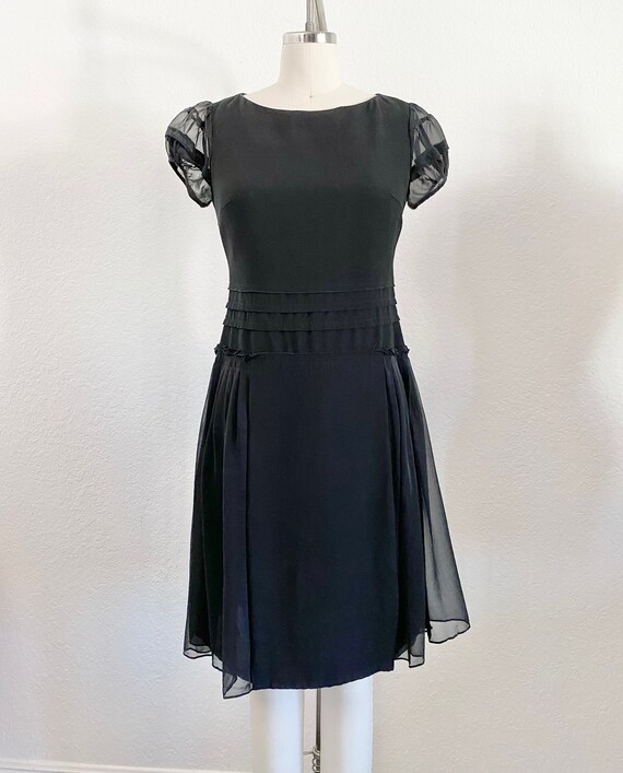 Vintage black dress with pleated details - sheer o