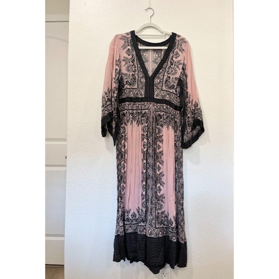 boho pink black dress Vintage beaded maxi kimono style v-neck Color:Warm Vanilla ($118.66) 2019 wedding dress Vivetta Mini Dress Baby Soft rayon floral fabric