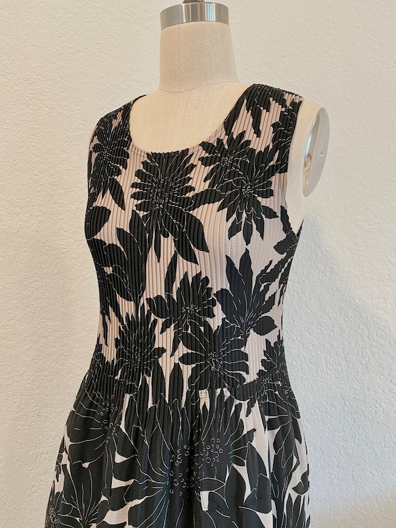 Vintage black floral printed dress - sleeveless m… - image 1