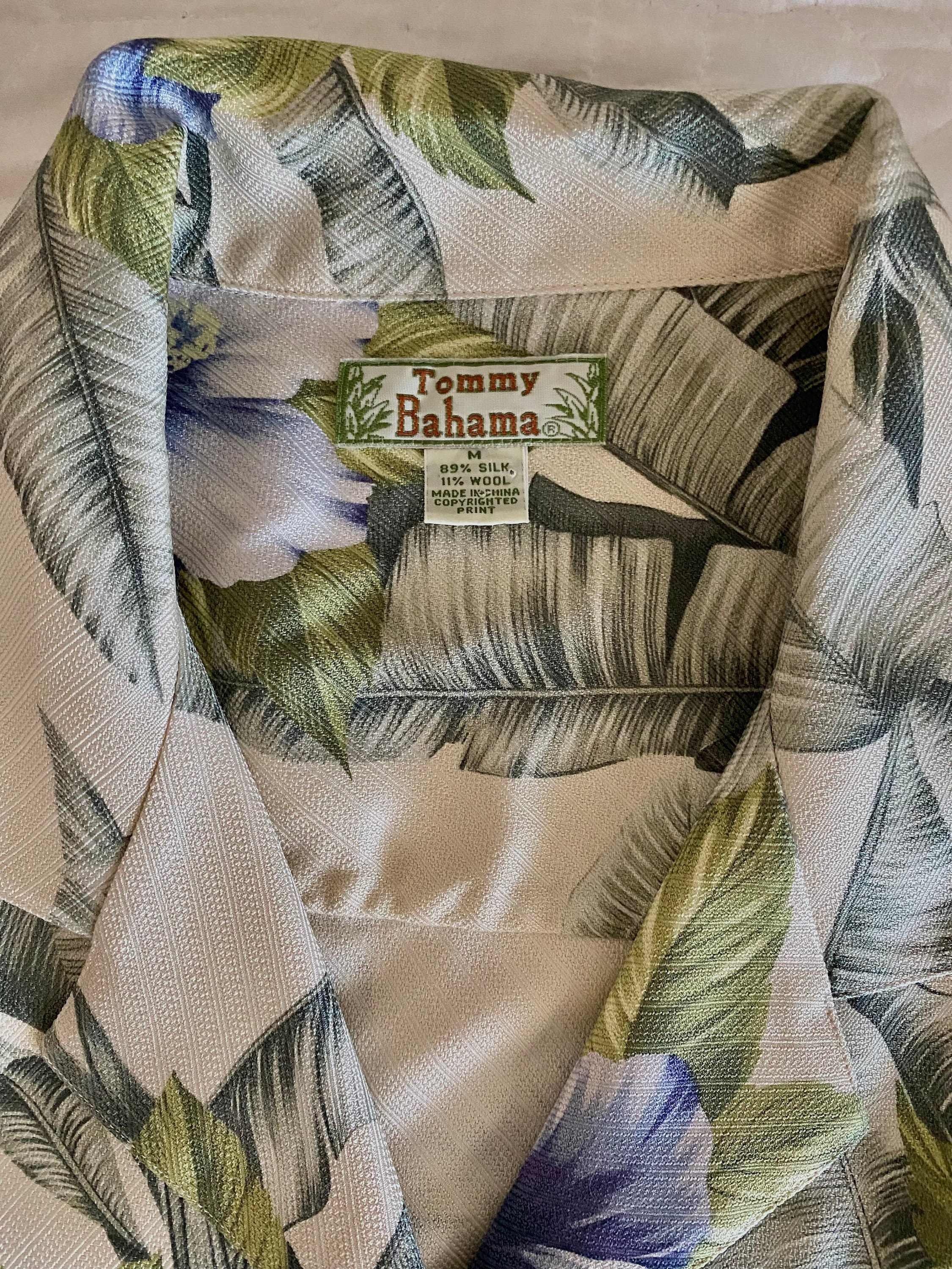 Vintage Tommy Bahama Hawaiian Shirt, Silk and Wool Short Sleeve Collar Shirt, True Vintage Hawaiian Shirt, Tropical Floral Palm Print