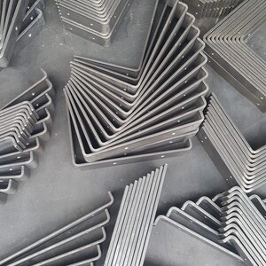 Soportes para estantes de tablones de andamio hechos a mano: Acero en bruto de alta resistencia (40 x 8 mm) imagen 8