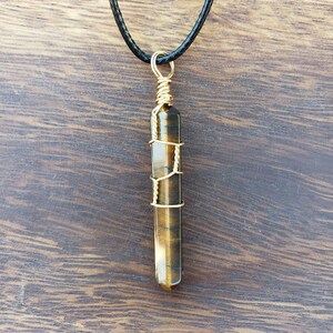Tiger&#39;s eye mini pendant