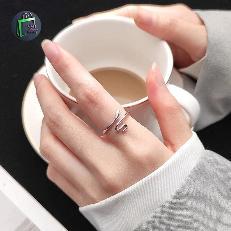 New Cute Charm Shinny Snake Ring Cute Resizable Ring For Women Teen Girl Gift Birthday Gift,Valentine Gift. Opening Snake Cocktail Ring