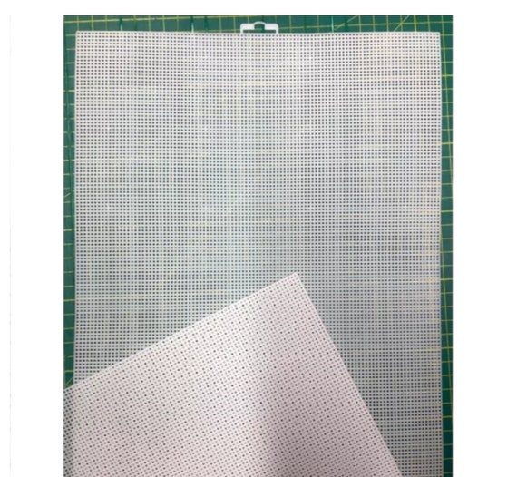 11 Count Plastic Canvas Grid, Ideal Plastic Mesh for Embroidery Projects  and Cross Stitch, Bag Making Supplies 