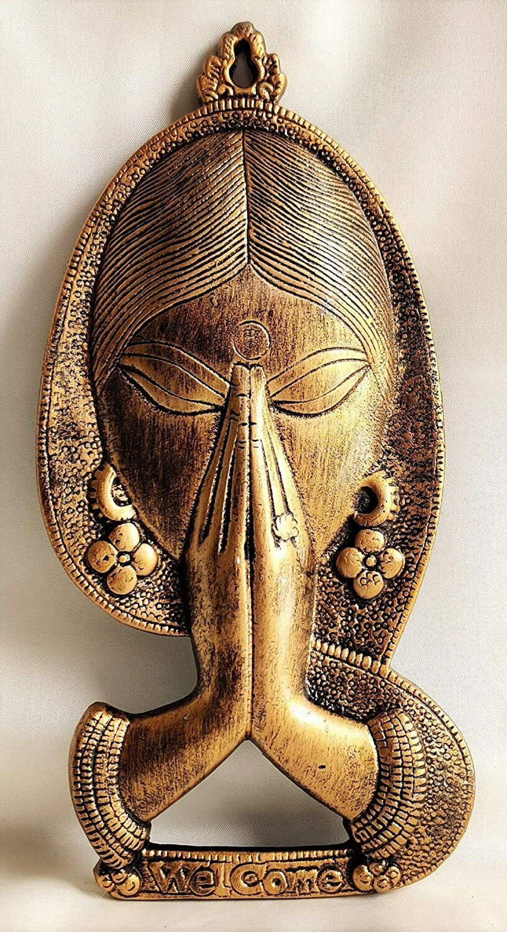 CraftVatika Metal Wall Sculpture Welcome Namaste Lady Door Wall Hanging Ethnic Indian Home Decor Metal Decorative Wall Art CraftVatika Metal Wall Sculpture Welcome Namaste Lady Door Wall Hanging Ethnic Indian Home Decor Metal Decorative Wall Art
