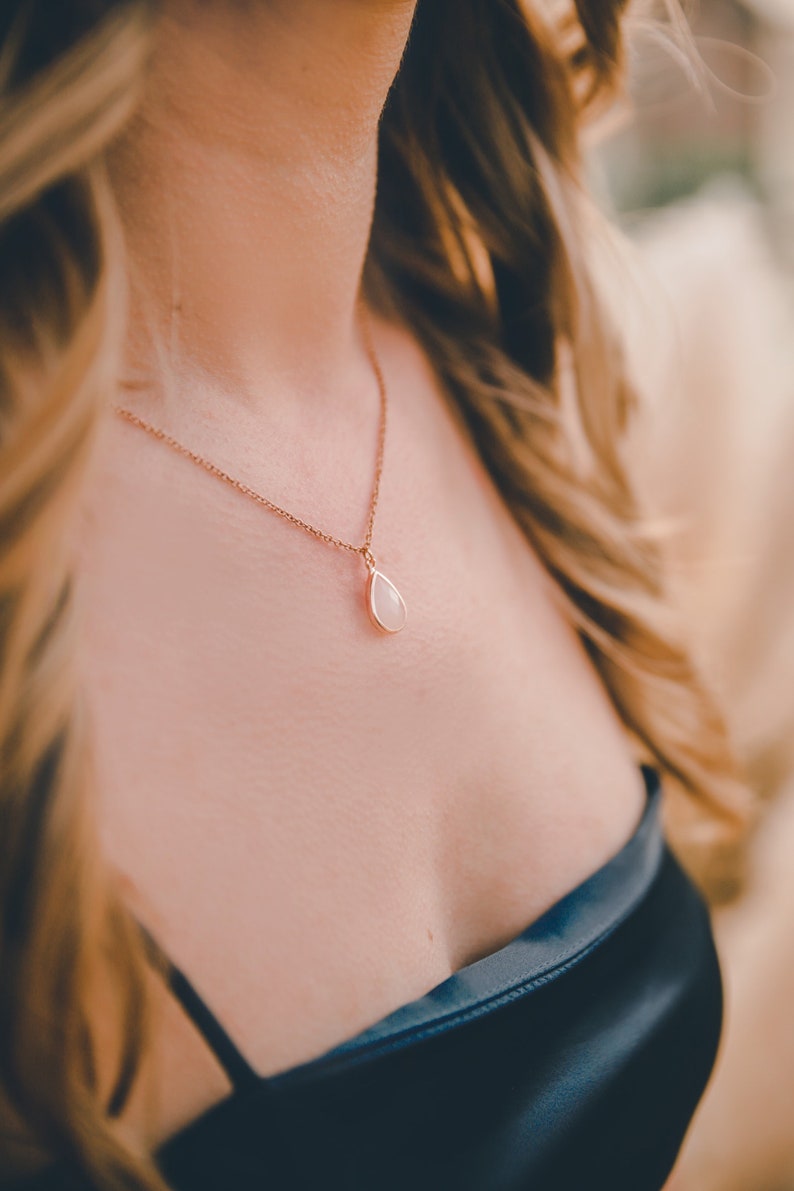 Simple necklace with drop pendant / bridal jewelry, for the bridesmaid, maid of honor, wedding, birthday gift image 2