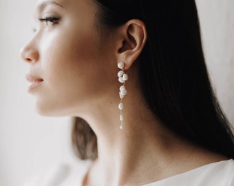 Lange Brautohrringe mit Süßwasserperlen – Elegante Perlenohrringe für die Hochzeit – Brautschmuck Gold Silber – Bridal Pearl Drop Earrings