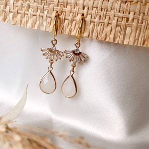 Handmade boho bridal clip-on earrings with golden drops and fans/fake earring/no ear hole/wedding/gift for Christmas, birthday