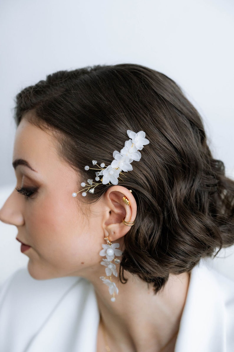 Flower hair comb as bridal jewelry, for weddings, hair accessories, floral image 7