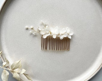 Flower hair comb - as bridal jewelry, for weddings, hair accessories, floral