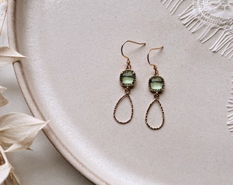 Boho earrings with green stone and drop pendant / as bridal jewelry / for weddings / for everyday life / birthday gift