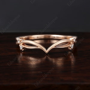 カーブした結婚指輪、モアッサナイトの結婚指輪、女性用 14k/18k ローズゴールド リング、スタッキング ダイヤモンド リング、彼女の記念日に贈るブライダル バンド ギフト
