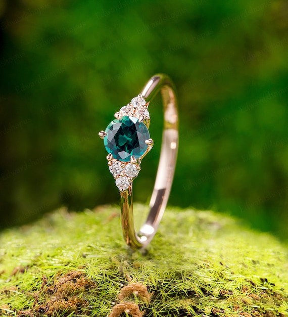 Blue Green Sapphire Engagement Ring Vintage Women Cluster Blue Green Sapphire Engagement Ring Vintage Women Cluster