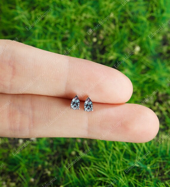 Alexandrite stud sale earrings white gold