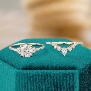 vintage moissanite engagement ring set women rose gold engagement ring unique diamond curved wedding band Bridal set  ring Anniversary gift