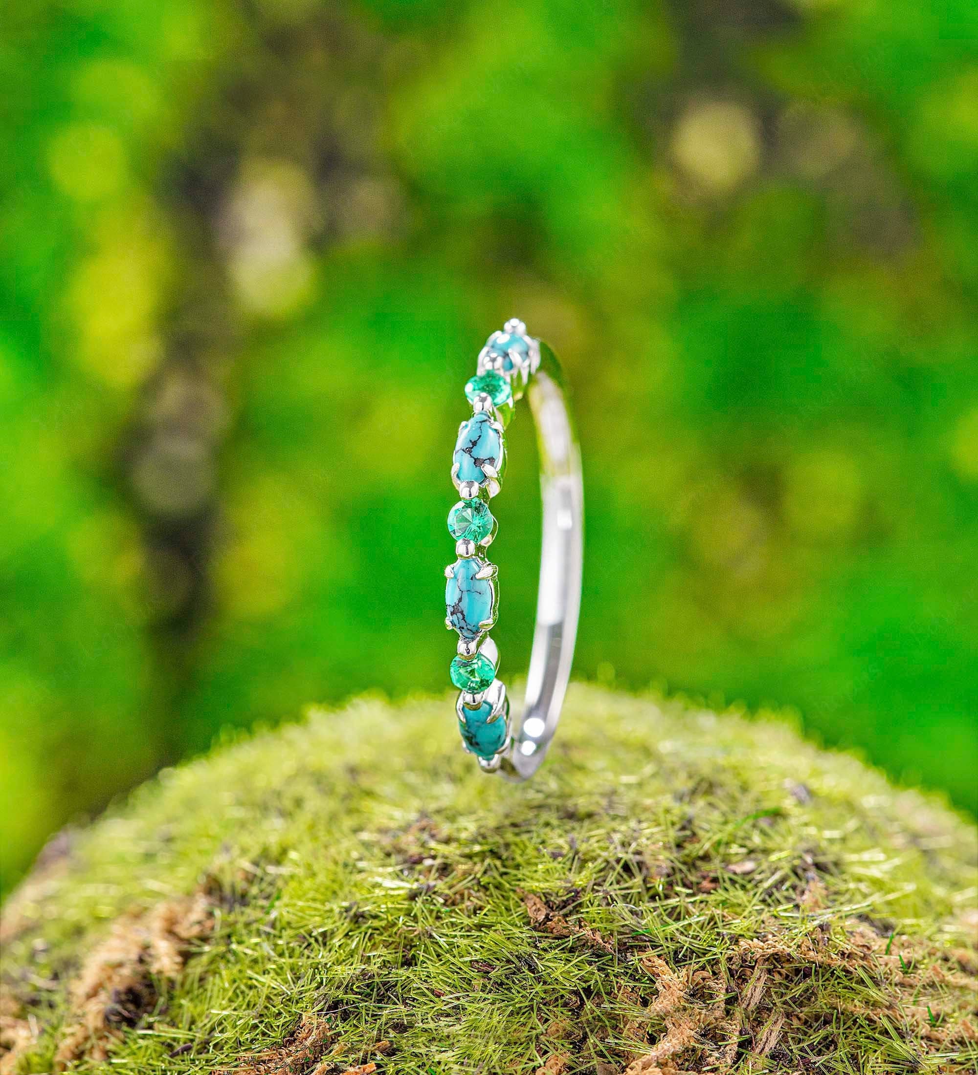Vintage Wedding band women Turquoise Wedding band Unique Wedding band Mariquise Dainty Emerald Art White gold ring Anniversary gift for her